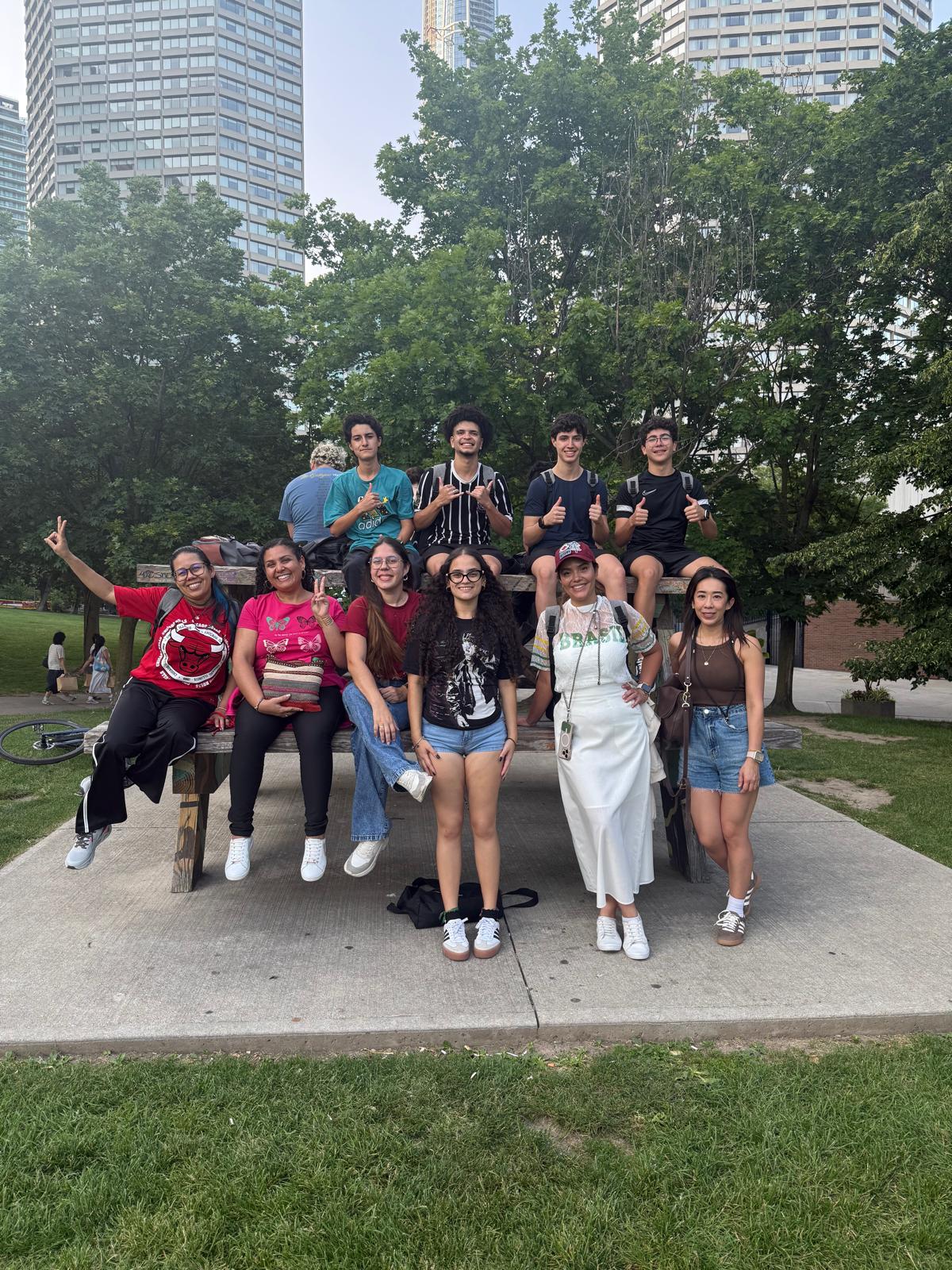 Grupo da NEW Intercambio em Toronto